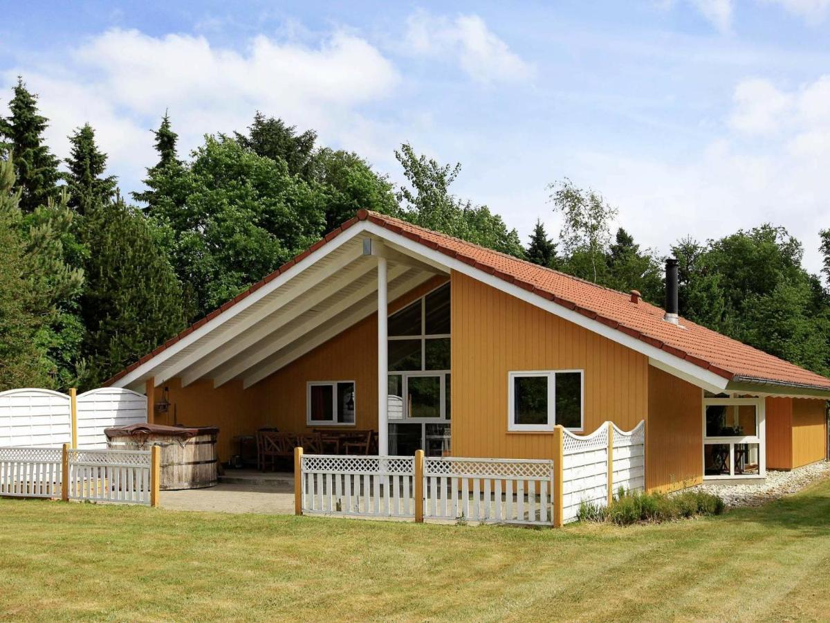 6 Person Holiday Home In Ansager Exterior foto