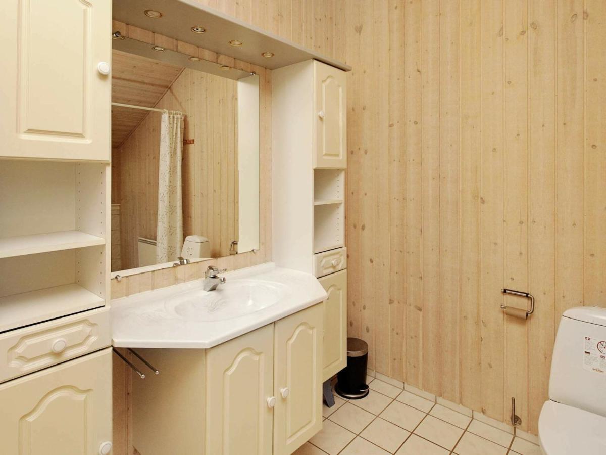 6 Person Holiday Home In Ansager Exterior foto